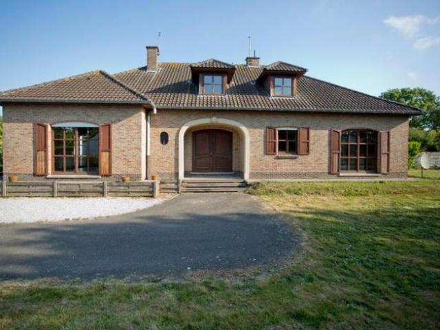RUSTIG GELEGEN WONING