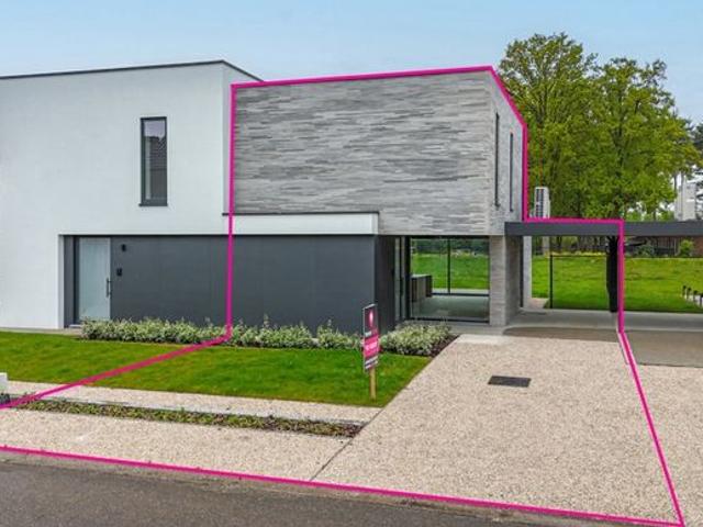 Rustig gelegen moderne nieuwbouwwoning met 3 slaapkamers!
