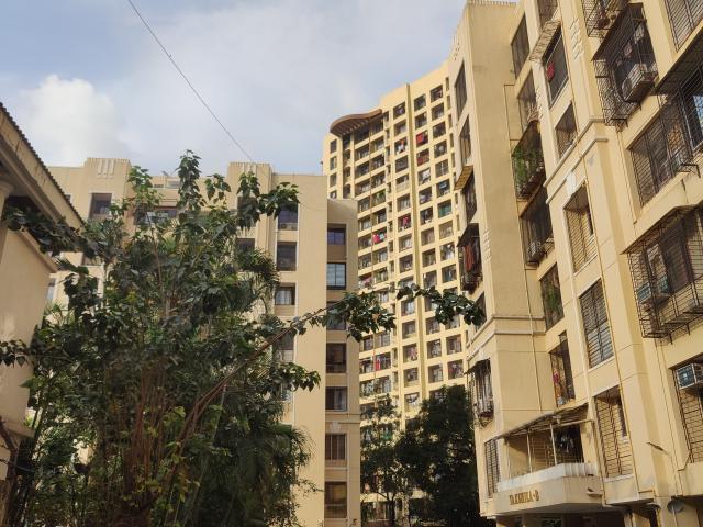 Rustomjee Urbania Aurelia 2 Bedroom 650 Sq. Ft. Apartment in Thane West Thane Listing ID: #9885
