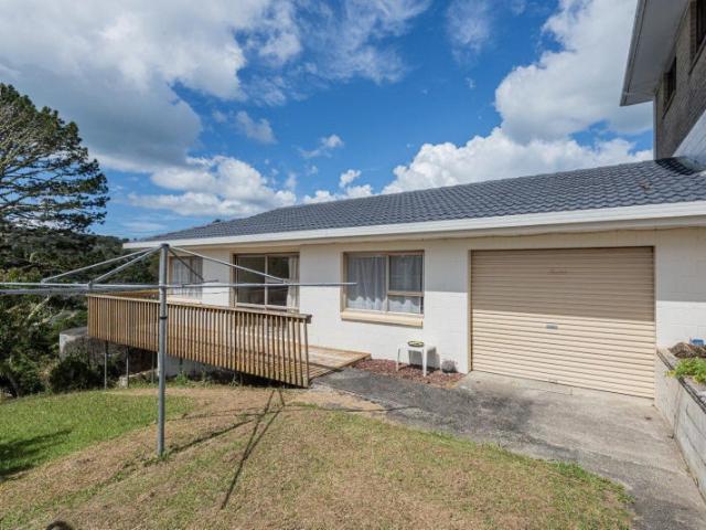 russell, 2 bedrooms