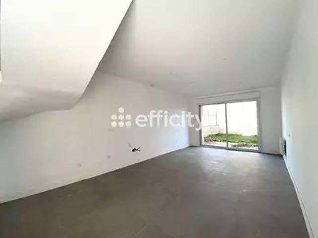 Ruy Montceau 38300 Achat / Vente maison 6 pièces t6 jardin