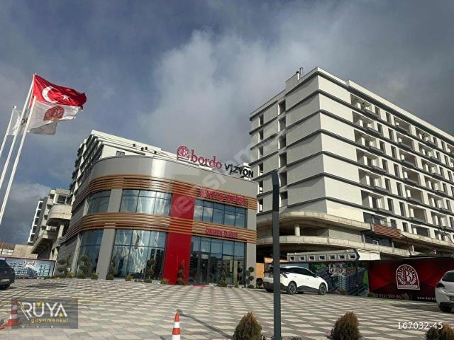 RÜYA'DAN BORDO VİZYON'DA 1+1 YAZA TESLİM SATILIK DAİRE