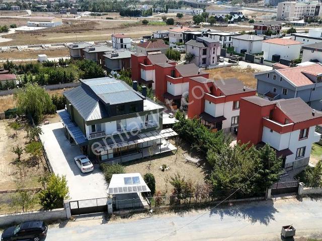 Rüzgar Emlaktan Ambarderede Lüx Villa