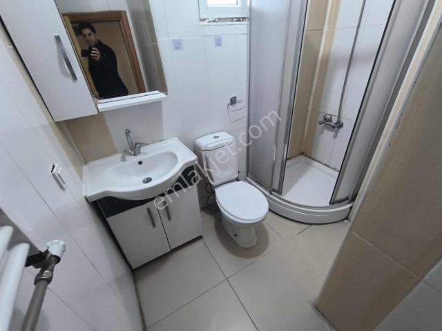 Rüzgar Emlaktan Merkezi Konumda Kiralık