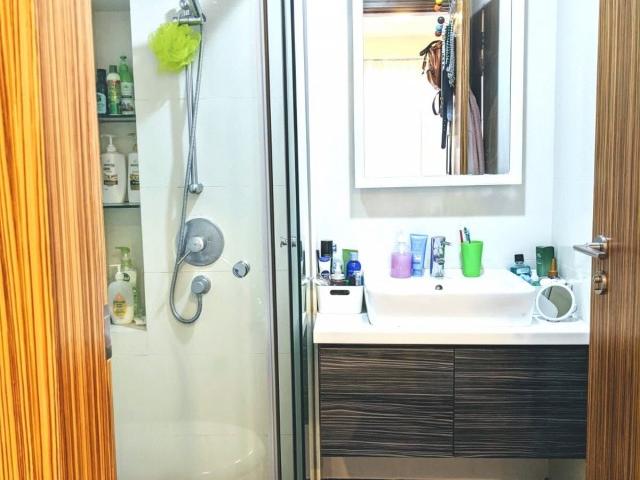 RV Edge Condominium For Rent, $3,300, 1 Bed 1 Bath 366 sqft $9.02 psf