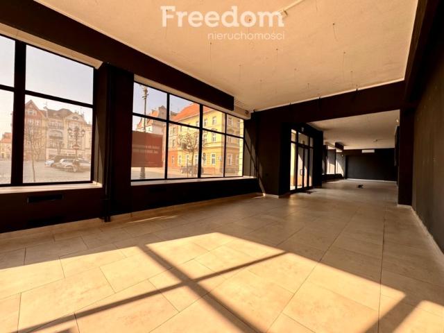 Rynek Rynek 280 m², Brzeg