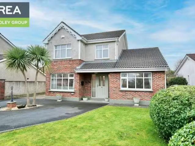 Rynelle, Ashmount, Church Road, Raheen, Co. Limerick, V94Y28A.