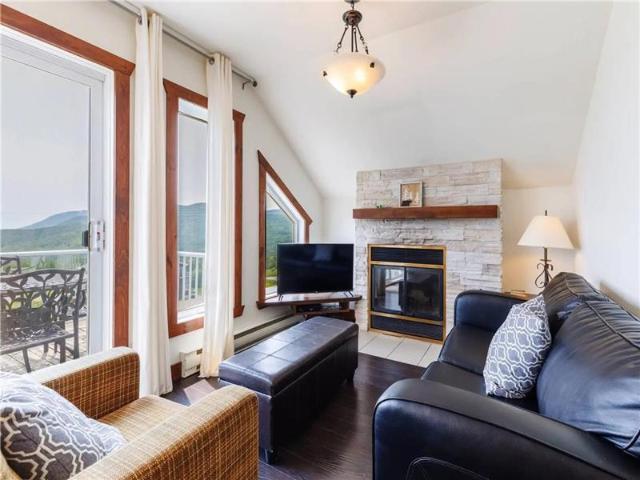 Rëzerve Condo 14H