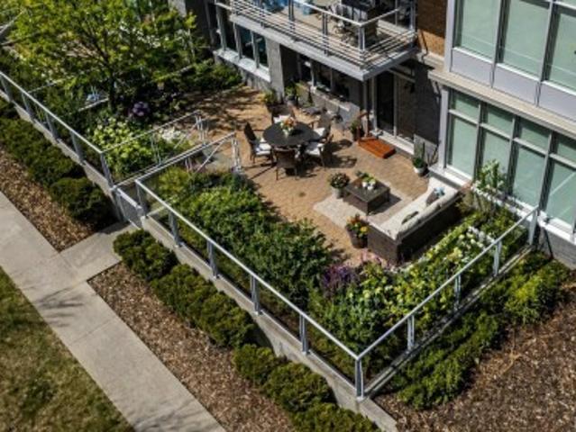 S113 2504 Street, Edmonton, AB, T6T 2H3 condo for sale | Listing ID E4483 | Royal LePage