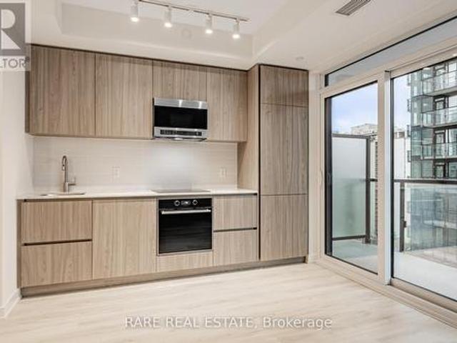 S1308 Broadway Avenue, Toronto, ON, M4P 1V7 lease for lease | Listing ID C13412 | Royal LePage