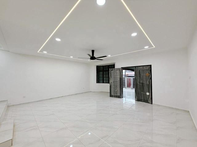 S23SV10 Jalan Nakhoda Taman Ungku Tun Aminah Skudai 81300 Johor