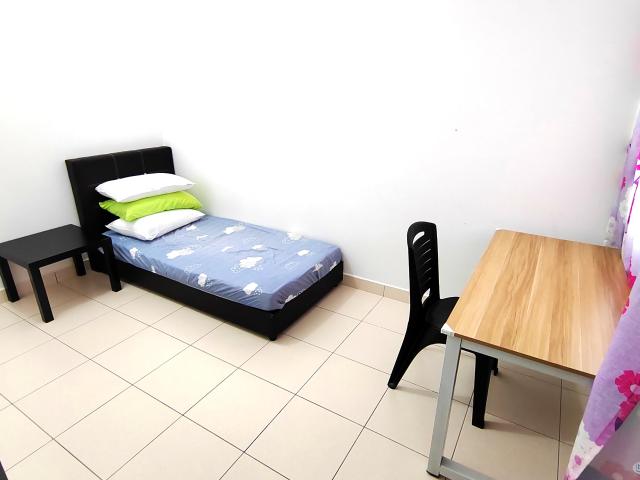 S2 Height Single Room with attached Bathroom Available now