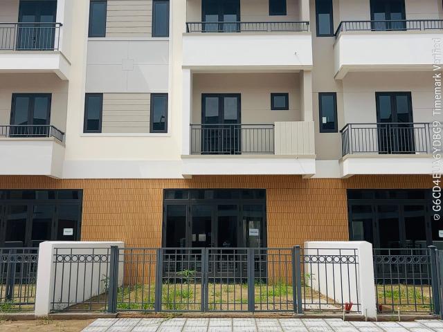 Săn hàng chuyển nhượng giá tốt Centa Riverside, shophouse 2 mặt đường, sẵn sổ sang tên luôn