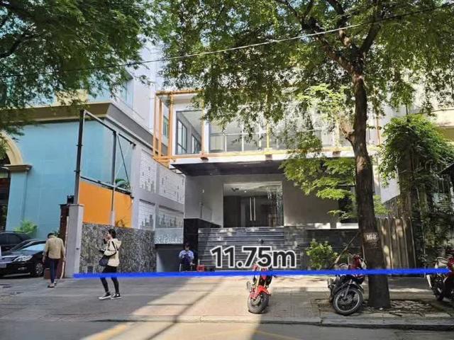 Sản Phẩm Siêu VIP! Mặt tiền Đỉnh khu Nguyễn Du Quận1 11.75X31 Hầm+3lầu TN. 500Tr/Th
