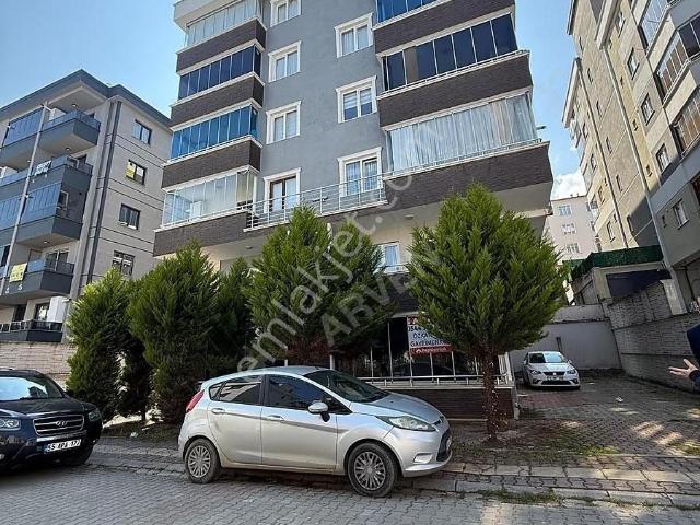 Sınırsız Kredi! Mükemmel Konum !anayola,ulaşıma,sahile 150 M