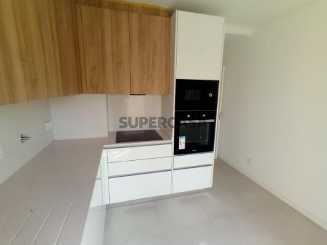 São Domingos Rana T3 Novo, Equipado, Garagem, Varandas, Vistas
