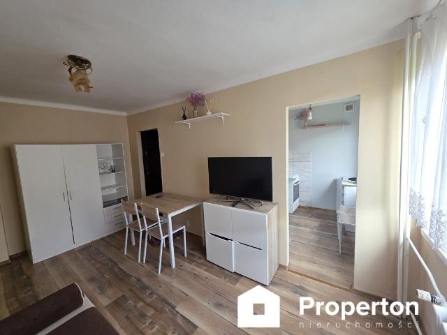 Słoneczna kawalerka 25 m² w Piotrkowie – gotowa do wprowadzenia