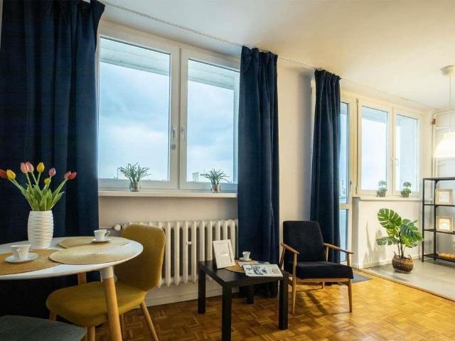 Słoneczne 1 pokój z aneksem, widne, blisko centrum