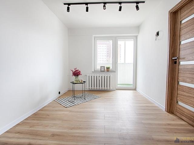 Słoneczne 36,3 m² po remoncie z balkonem i piwnicą