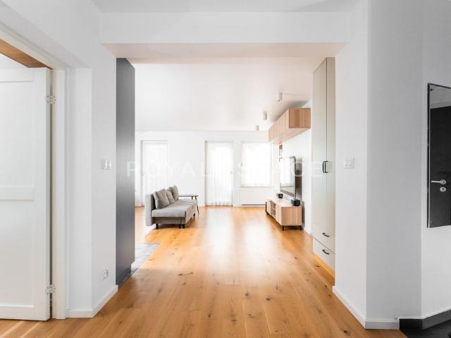Słoneczny Apartament z miejscem postojowym