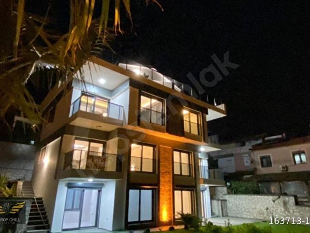 Sığacık'ta satılık villa tadında dubleks daire