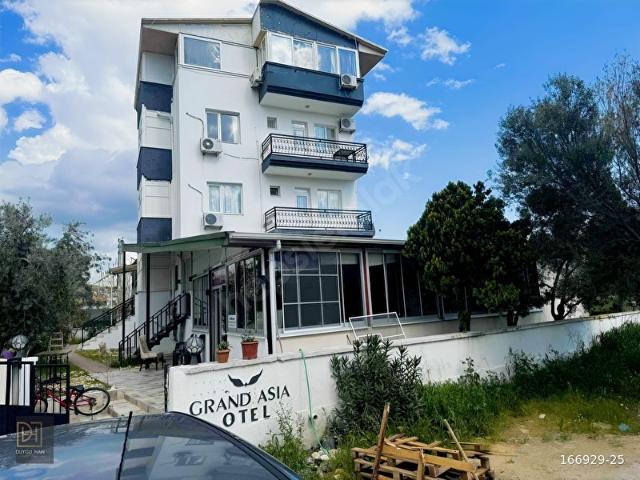 Sığacık Denize 100 Metre Mesafede Satılık Butik Otel