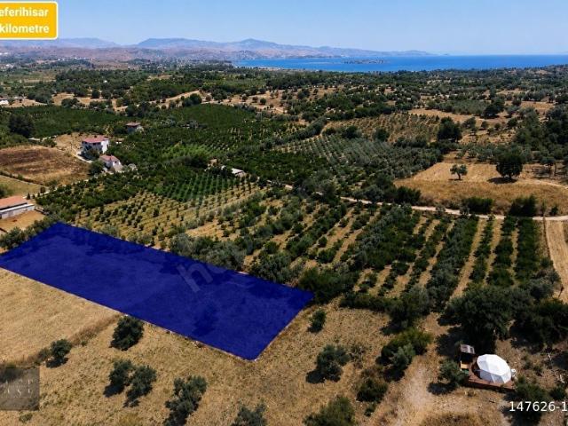 Sığacık'ın Değerli Konumunda Satılık Yatırım Tarlası