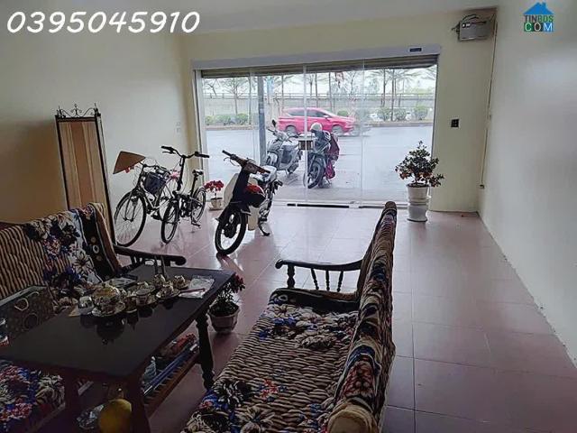 Sổ chính chủ không qua mô giới mặt phố kinh doanh tấp nập hiếm