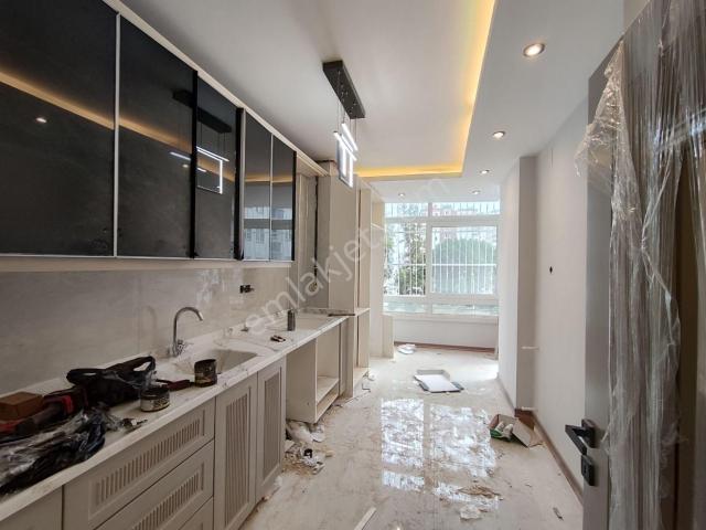 S. Demirel Blvr Kız Lisesi Karşısı 3+1 Lüks Emsalsiz Kupon Daire