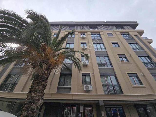 Sıfır Zuhuratbaba Da 1.kat 2+1 90m2 E Banyolu İncirli Cad Yakın
