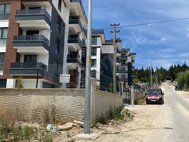 Sıfır Bina, Yüzme Havuzu, Yerden Isıtma, Harika Konumda Kiralık