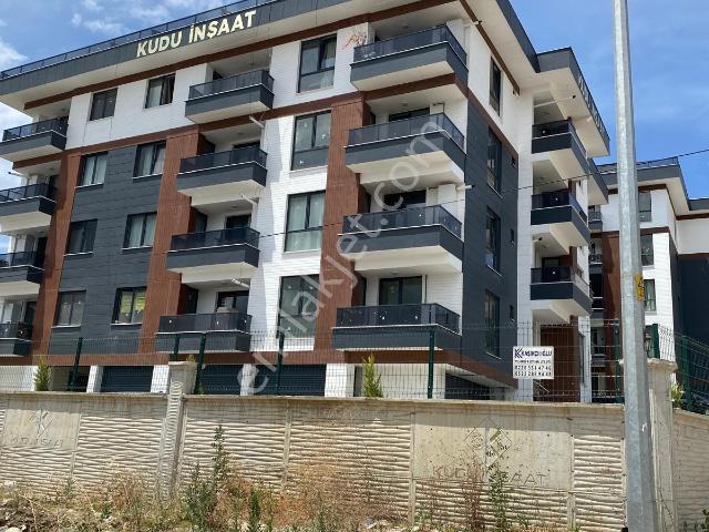 Sıfır Bina, Yüzme Havuzu, Yerden Isıtma, Harika Konumda Kiralık