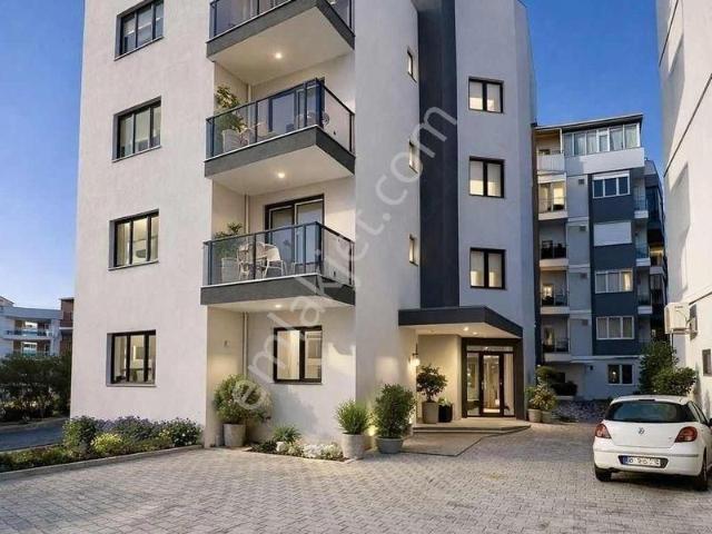 Sıfır Daire Garaj Arkası Bölgesi Kiralık 2+1 Daire