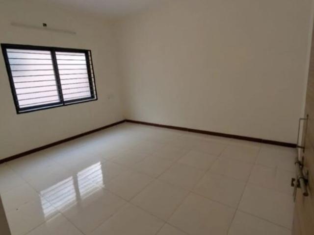 S G Highway Touch Ground Floor Near Vaishnodevi Commercial Showroom 2300 Sq. Ft. in Vaishnodevi Circle Ahmedabad Listing ID: #10238