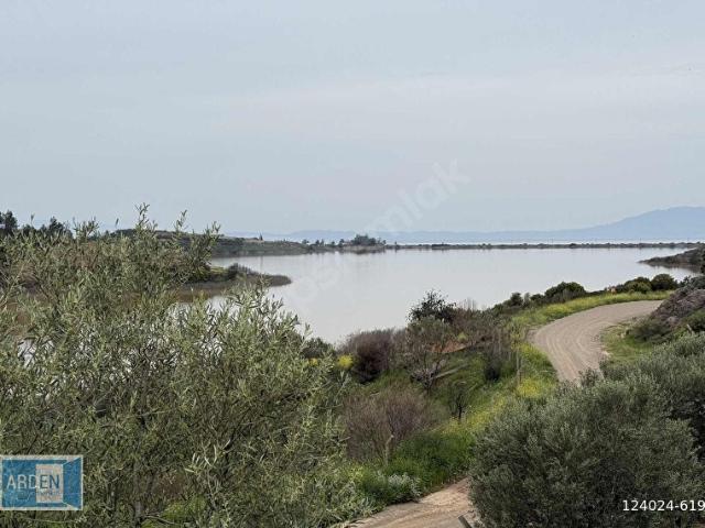 S.Hisar Ürkmez de Baraj ve Deniz Manzaralı Müstakil Tapulu Tarla