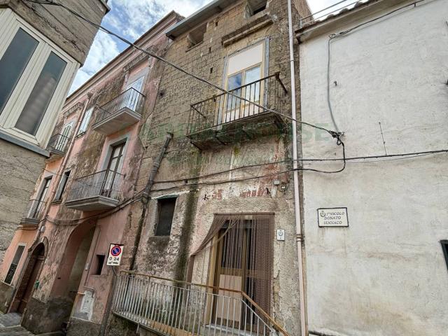 S.Indipendente in vendita a Castel San Giorgio