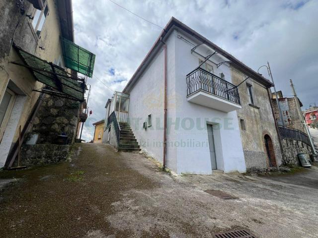 S.Indipendente in vendita a Mercogliano