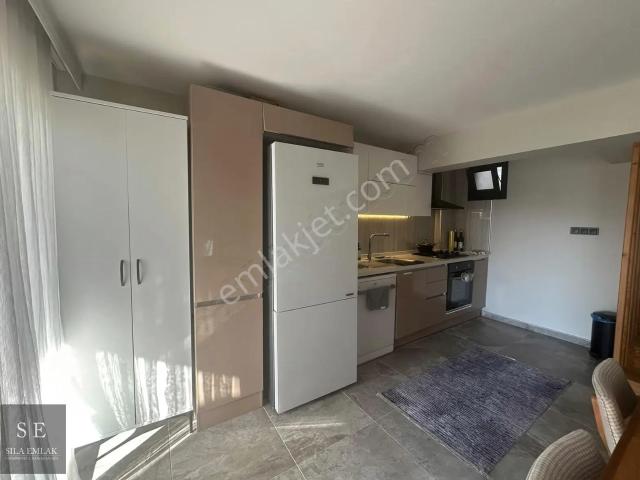Sıla Emlak'tan Güllük'te 2+1 Bahçe Dubleksi Kiralık Daire