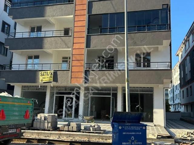Sıla Gayrimenkulden Cumhuriyet Mah.de 3+1 Sıfır&çarşı Konumlu