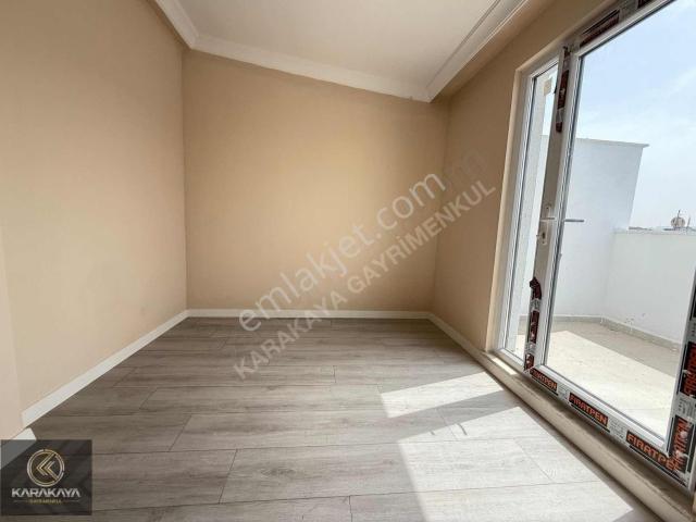 Sırasöğütler Mah 3+1 140 M2 Dubleks