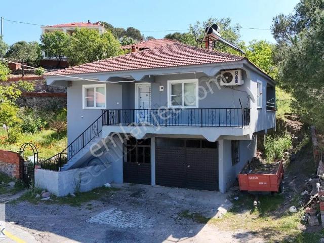 S&s Emlak'dan Ayvalık Çamoba Köyünde Satılık 2+1 Müstakil Daire