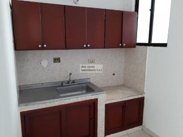 SC INMOBILIARIA ARRIENDA APTO 2DO B/ VILLA NUEVA MONTERÍA