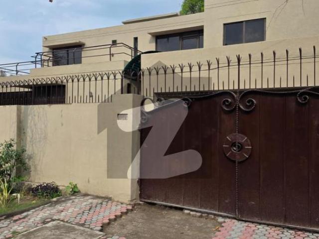 Scotch corner | 1 kanal residential / commercial house for rent on upper mall lahore upper mall
