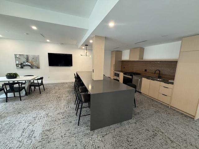 Scott 77 1 Bedroom Apartment for Rent at 7728 119a St, Delta, BC V4C 6N6 Scottsdale