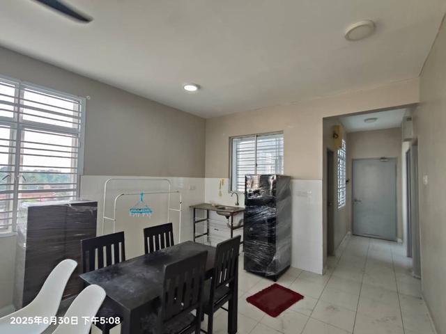 Scott Tower Larkin 3 Bed 2 Bath Gated Guard near CIQ RTS below market