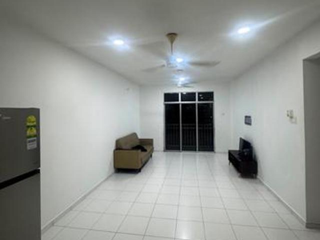 Scott tower Larkin Nearby CIQ 3Bed Below market