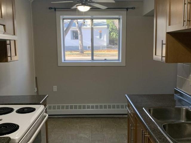 Scona Place 2 Bedroom Apartment for Rent at 10645 79 Ave Nw, Edmonton, AB T6E 1S2 Queen Alexandra