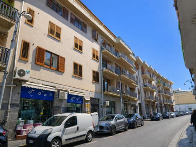 Scafati Corso Nazionale Appartamento 3 vani e box