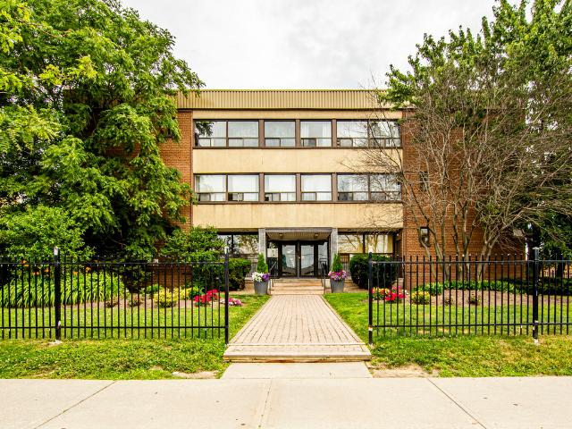 Scarborough Apartments for Rent 1525 Birchmount Road