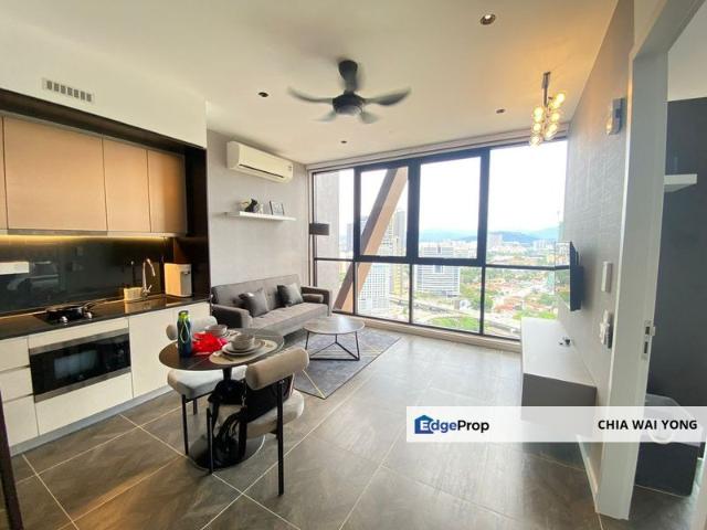 Scarletz Suites